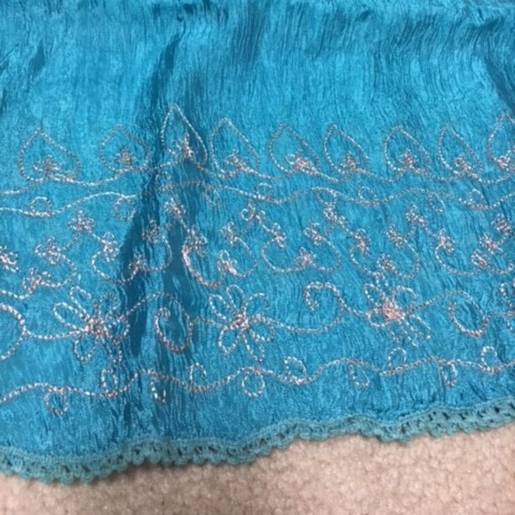 scarf - Picture 2 of 3